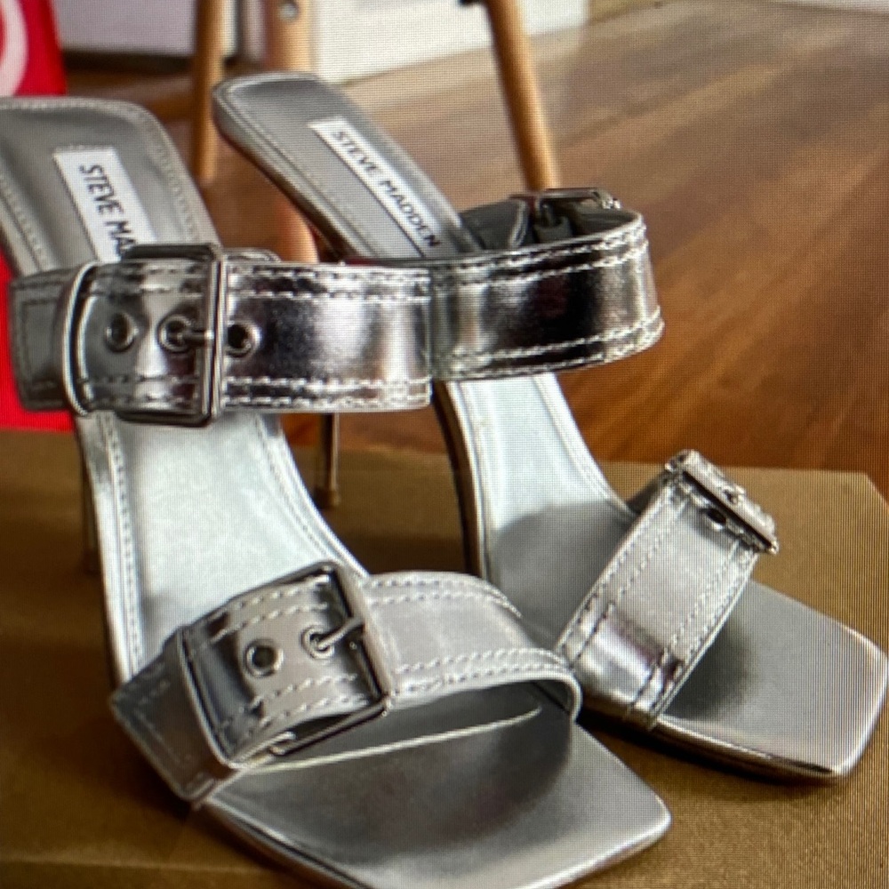 Steve Madden Metallic Silver Buckle Heels